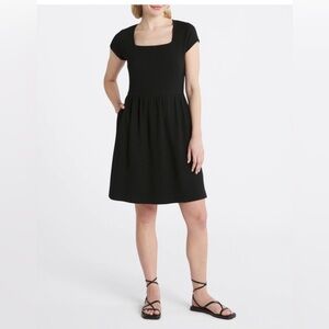 41 Hawthorn Claudia Square Neckline Black Dress Size Large. NWT